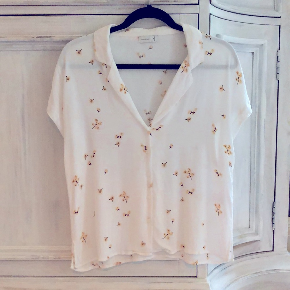 Gentle Fawn yellow floral print summer button down